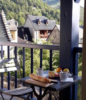 Arreau House | Le balcon face à l'Aspin