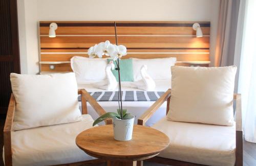 Saint-Pierre Hotel | Le Battant Des Lames