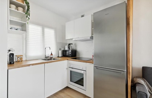 4th Arrondissement Apartment | Le Beausoleil Duplex (Clim - Wifi - Netflix)