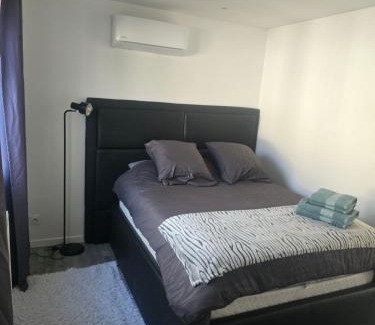 Le Pont-de-Claix Apartment | Le belle vu appartement T2 65m2