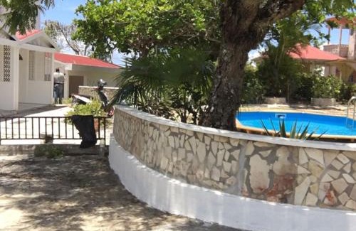 Perinet House | Le Belleplaine