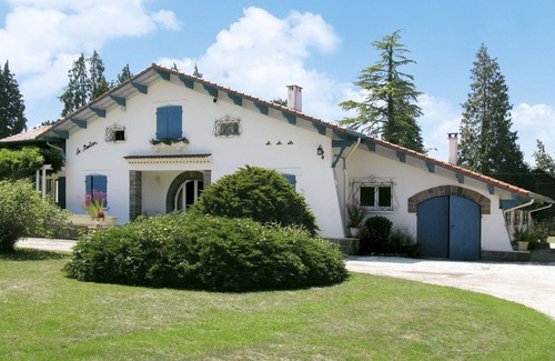 Saint-Julien-en-Born House | Le Belon by Interhome