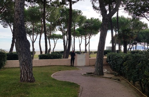 Argeles Plage Apartment | Le Belvédère 2 - Direct beach access - seafront