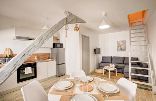 Tours Apartment | Le Belvédère: A meeting place for friends