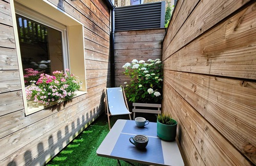 Glacis-Victoire Apartment | Le Bienvenu - T2 with terrace in the heart of Malo