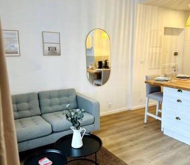 Francisco-Ferrer - Vern Apartment | Le Bohème Chic - Gare sud Rennes