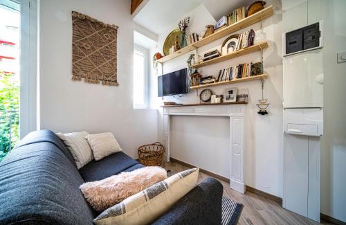 Quartier Exposition-Bajatiere Apartment | Le Boheme - Rent4night Grenoble