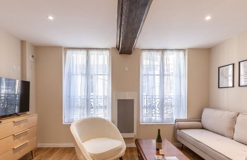 Honfleur Apartment | Le Bois Bleu – 2nd Floor | Elegance & Comfort in the Heart of Honfleur