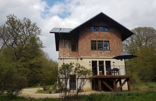 Betz House | "Le Bois du Valois" 4* gîte - 4 rooms -10 beds - Betz - Oise - 1h from Paris