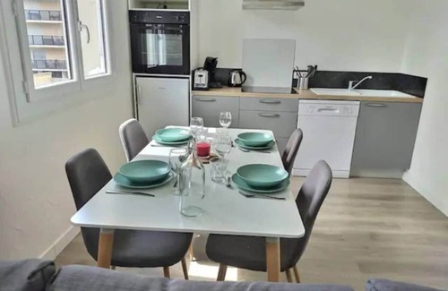 Republique Apartment | Le Bollée: Cozy apartment, Balcony, HyperCentre