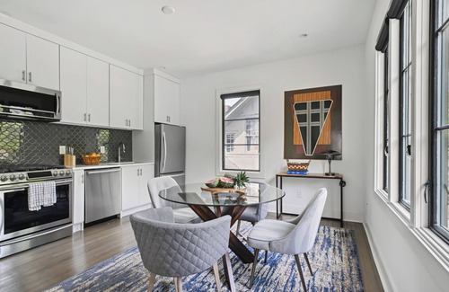 Poncey-Highland Apartment | Le Bon by Minty Living