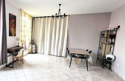 Pierrelatte Apartment | Le Bonaparte 2