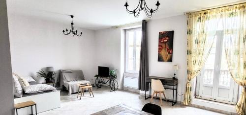 Pierrelatte Apartment | Le Bonaparte 2