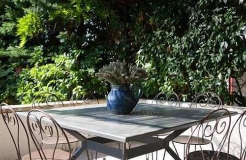 Sainte-Mondane House | Le Bonheur dans notre Pré, group property with 5 gites