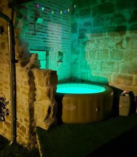 La Celle-sous-Gouzon House | Le cœur de joli village Français