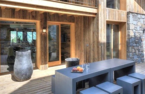 Saint-Martin-de-Belleville Ski Chalet | Le Chalet Ski, Luxury Services (catered) and Fine Atmosphere