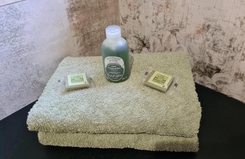 Grans House | Le Cabanon de Nans. Gîte de charme en Provence.