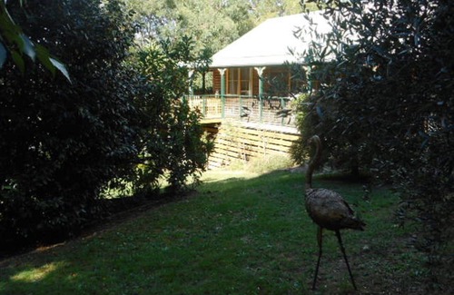 Warburton House | Le Cabin ~ Warburton