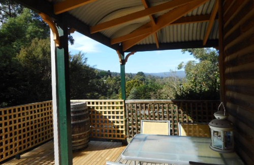 Warburton House | Le Cabin ~ Warburton