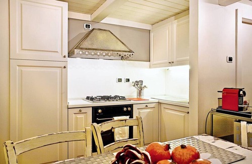 Verona City Centre Apartment | Le Cadreghe - ROSSA - 2PAX central downtown