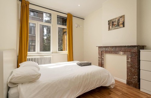 Liege Apartment | Le calme en plein centre ville: Maison 4ch 4sdb