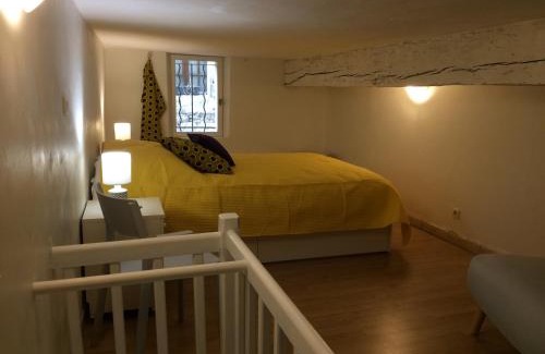 Caumont-sur-Durance Apartment | Le calme et la tranquilité à 15 minutes d'Avignon