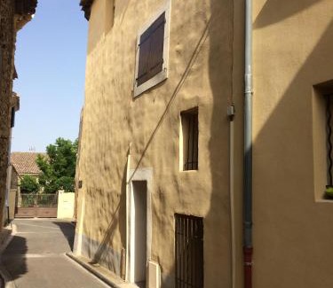 Caumont-sur-Durance Apartment | Le calme et la tranquilité à 15 minutes d'Avignon