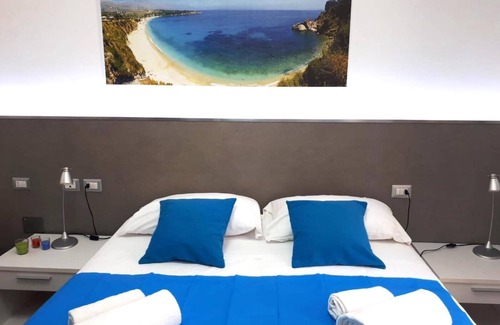 Castellammare del Golfo House | Le Camere del Crimiso
