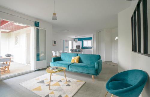 Saint-Seurin-De-Cursac Apartment | LE CARRELET DE L'ESTUAIRE , Jolie MAISON ENTIÈRE à 9 min DE LA CITADELLE