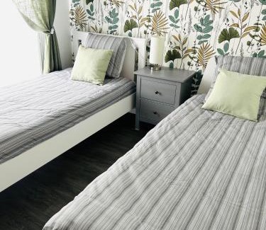 Serris Apartment | Le Cartier Appt F3, 7mn Disneyland, Parking,Terrace