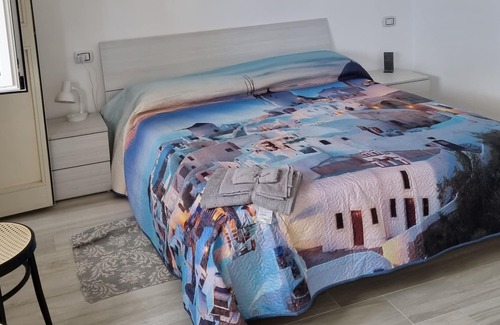 San Pietro in Bevagna House | Le case di Pat - Casa Vela Bianca at 200 meters from the sea with outdoor spaces