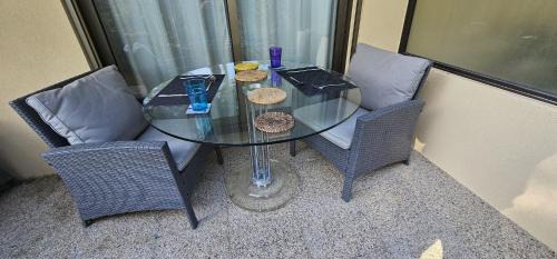 Cap-d'Antibes Apartment | Le Château de la Pinède - début Cap d'Antibes - garden flat, swimming pool, tennis