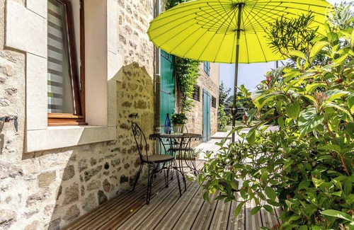 Marmagne House | Le Château - MARMAGNE - Gîte