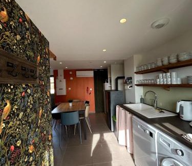 Lureuil House | Le Chêne Vert ,Gîte