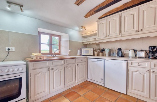 Razac-d'Eymet House | Le Chai – Family Cottage with Pool and Jacuzzi on 12 Hectares near Bergerac