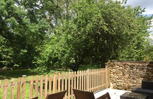 Saint-Pierre-de-Cole House | Le Chai Gite