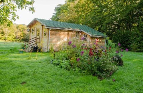 Saint-Salvadour Ski Chalet | Le Chalet De Louyère