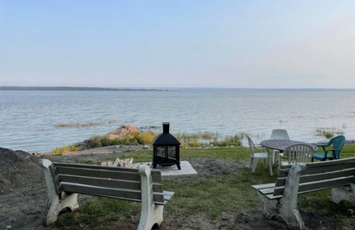 St-Francois-de-l'Ile-d'Orleans Ski Chalet | Le Chalet des Berges