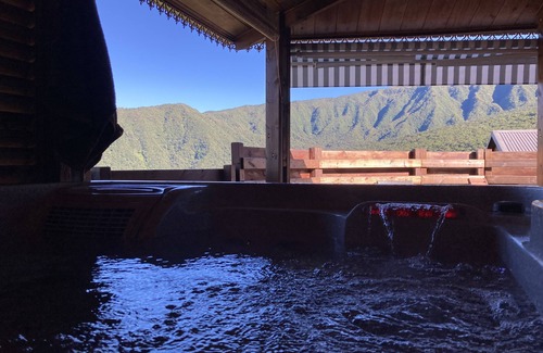 Saint-Louis Ski Chalet | Le chalet des cyprès on Reunion Island