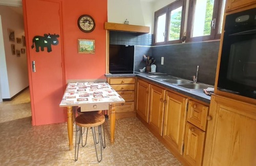 Aillon-le-Vieux House | LE Chalet DES Pres - Aillon LE Vieux