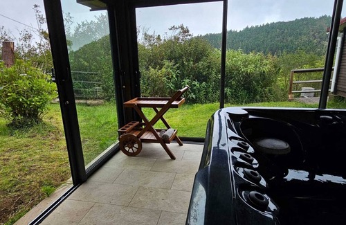 La Plaine des Cafres Ski Chalet | Le Chalet & Spa:une Détente Absolue Proche du Volcan