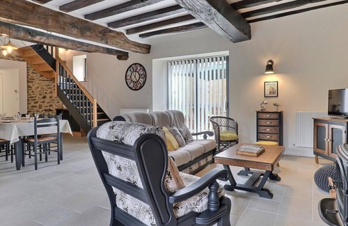 Poce-les-Bois House | Le Champ Rosé - POCE LES BOIS