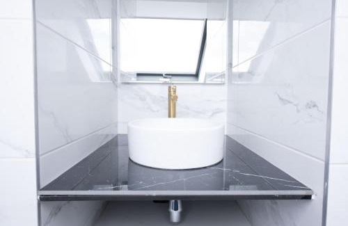 Gentilly Apartment | Le Champs-Elysees - Cité universitaire Paris 14