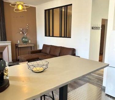 Le Pharo Apartment | Le chant des vagues