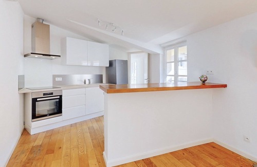 Aix-en-Provence Historic Centre Apartment | Le Chastel, historic center, T3 refurbished