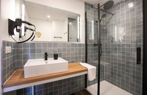 Perigueux Apartment | Le Chic & Stylé: Between the Historic Center and the Palais de Justice