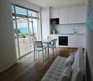Follonica House | "Le chic" sulla duna fronte mare