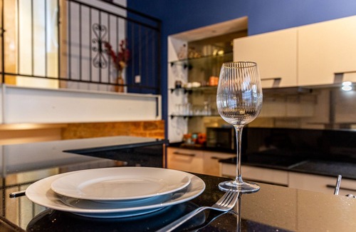 Dijon Centre Ville Apartment | Le Chouette Loft - City Apartment