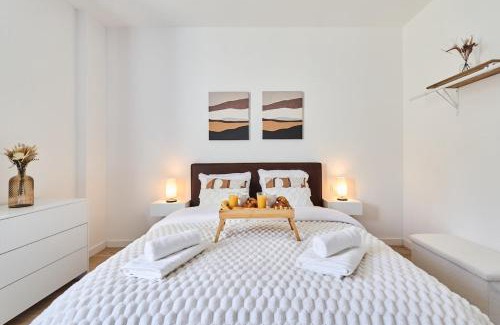 Reims Villa | Le Cliquot - Maison - Spa - Jardin - Parking Gratuit