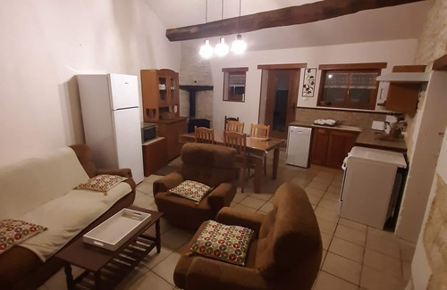 Saint Martin de Juillers House | Le Clos Saint Martin De Juillers